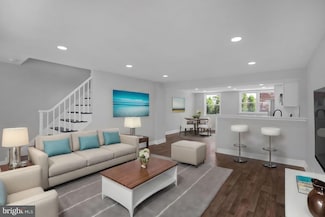 7516 Woodcrest Ave, Philadelphia, PA 19151