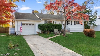 2602 Spencer St, Piscataway, NJ 08854