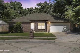 2305 Anniston Oaks Dr, Gulfport, MS 39507