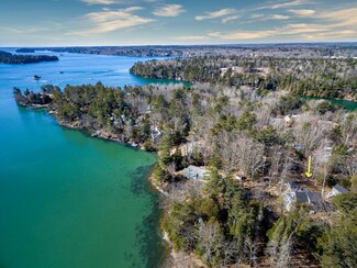 3 Upper Rich Cove Rd, Harpswell, ME 04079