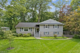 198 Pittsford Way, New Providence, NJ 07974