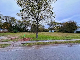 1805 Woodmill Rd, Hopkinsville, KY 42240