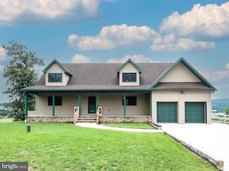 42 Pine Grove Ln, Elverson, PA 19520
