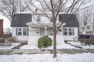 42 Montgomery St, Westfield, MA 01085