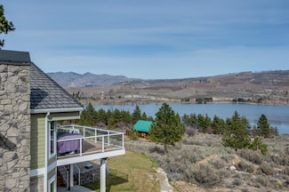 15332 Lakeview St, Entiat, WA 98822