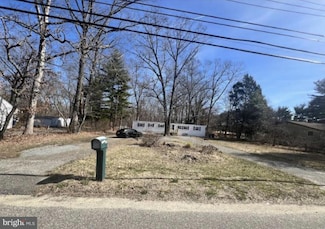 236 S Tuckahoe Rd, Williamstown, NJ 08094