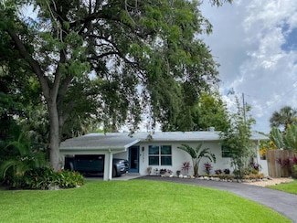 1751 SW 32nd Ct, Fort Lauderdale, FL 33315
