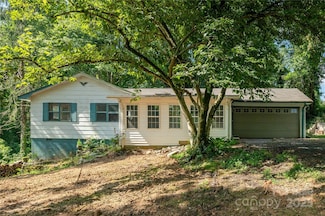 18 Peaceful Valley Ln, Flat Rock, NC 28731