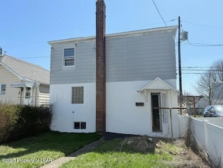 310 W Blaine St, McAdoo, PA 18237