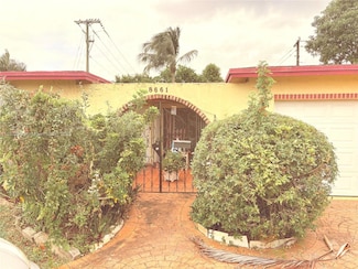 8661 Windsor Dr, Miramar, FL 33025