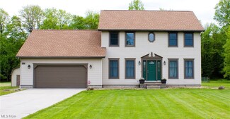 11737 Gladstone Rd, North Jackson, OH 44451
