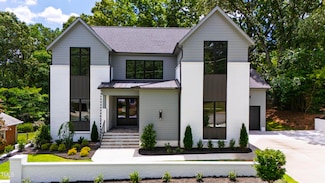 5208 Knollwood Rd, Raleigh, NC 27609