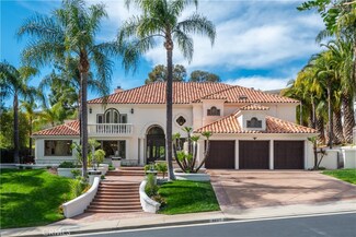 5227 Newcastle Ln, Calabasas, CA 91302