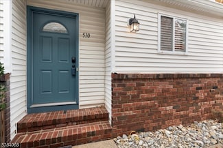 510 Reed Ct, Flemington, NJ 08822