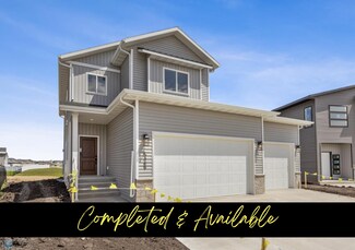 5489 Lori Ln W, West Fargo, ND 58078