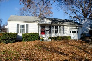 2400 NE 60th St, Kansas City, MO 64118