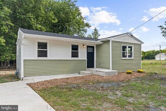 7092 James Moore Rd, Port Norris, NJ 08349