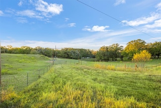 199 Cheyenne Trail, Springtown, TX 76082