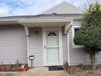 31 S Seas Ct, Barnegat, NJ 08005