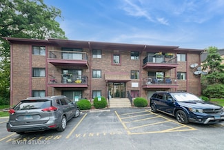 8473 Archer Ave Unit 204, Willow Springs, IL 60480