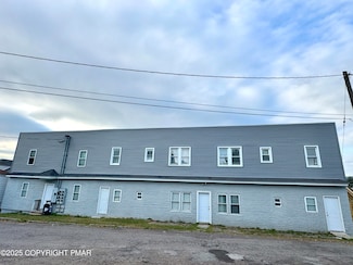 112 Lee Mine St Unit 3, Nanticoke, PA 18634