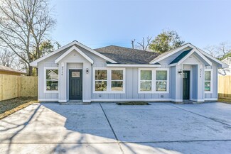 5714 Beldart St Unit A, Houston, TX 77033