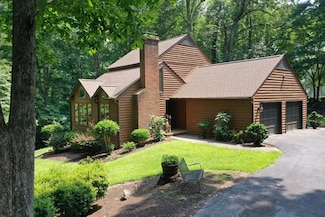 358 Laurel Woods Dr, Danville, VA 24540