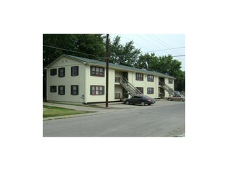 801 S 21st St, Lexington, MO 64067