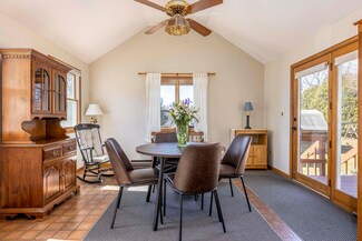 22 Presnell St, Portland, ME 04102