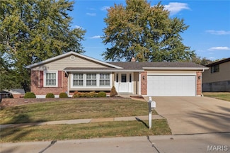 4685 Colima Ct, Saint Louis, MO 63128