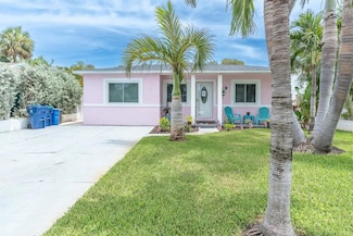 528 77th Ave, Saint Pete Beach, FL 33706