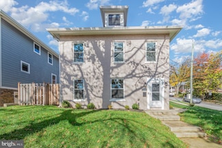 3110 Perry St Unit B, Mount Rainier, MD 20712
