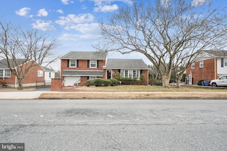 605 Cambridge Rd, Brookhaven, PA 19015