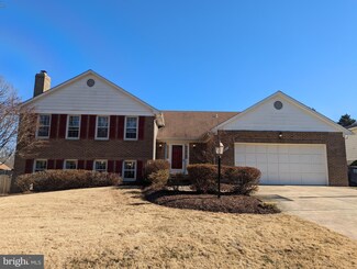 4511 Demby Dr, Fairfax, VA 22032