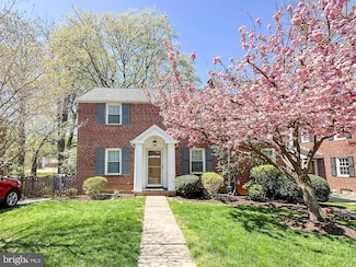 1224 N Powhatan St, Arlington, VA 22205