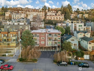 2034 14th Ave W Unit 304, Seattle, WA 98119