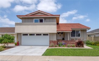 4465 Birchwood Ave, Seal Beach, CA 90740