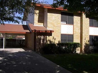 4821 Westside Ln Unit B, Laredo, TX 78041
