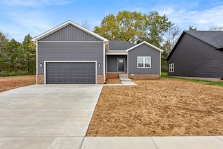 1182 Melody Ave, Bowling Green, KY 42101