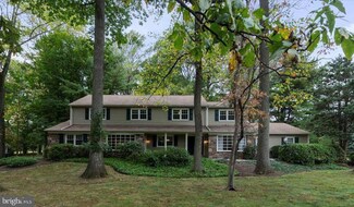2986 Antler Dr, Doylestown, PA 18902