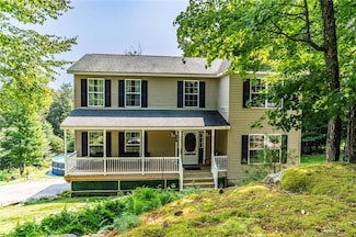 33 Roslyn Ridge Rd, Mongaup Valley, NY 12762