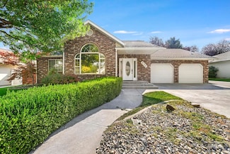 230 Buckingham Dr, Twin Falls, ID 83301