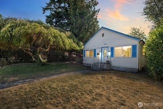 3578 E F St, Tacoma, WA 98404