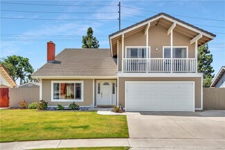 8782 Salmon Ave, Fountain Valley, CA 92708