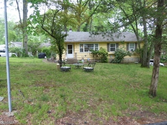 3 Ellen Dr, Rockaway, NJ 07866