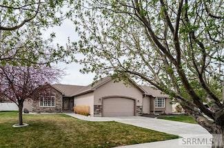 325 Tapitio Dr, Idaho Falls, ID 83401