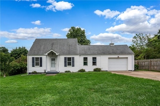 110 Sharon Dr, Butler, PA 16001