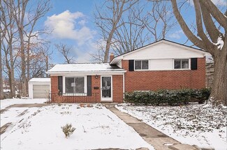 706 Thomas Ct, Ann Arbor, MI 48103