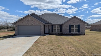 2610 Landing Place, Deatsville, AL 36022