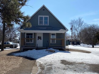 101 S 2nd St, Letcher, SD 57359